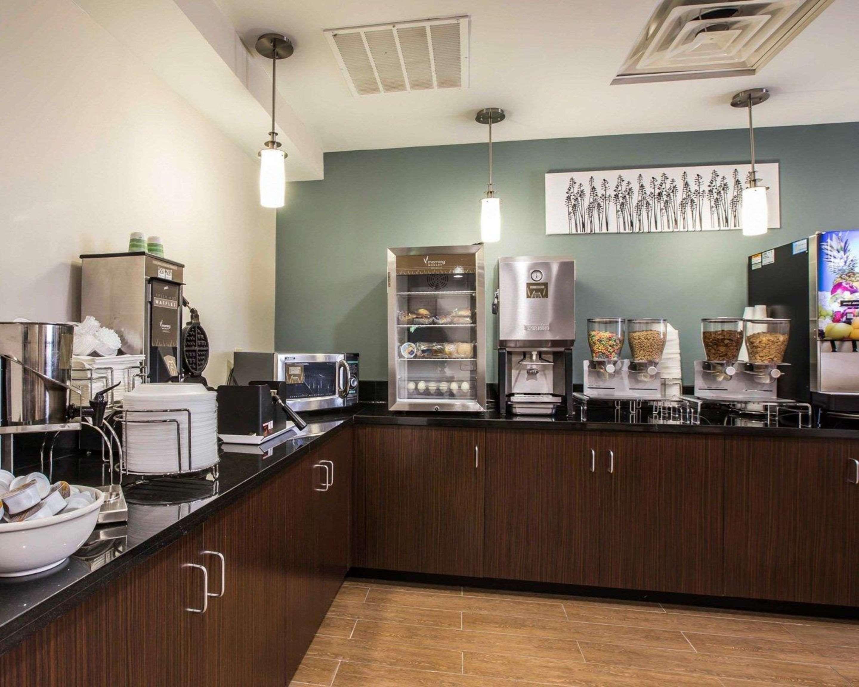 Sleep Inn Greensboro Airport Εξωτερικό φωτογραφία