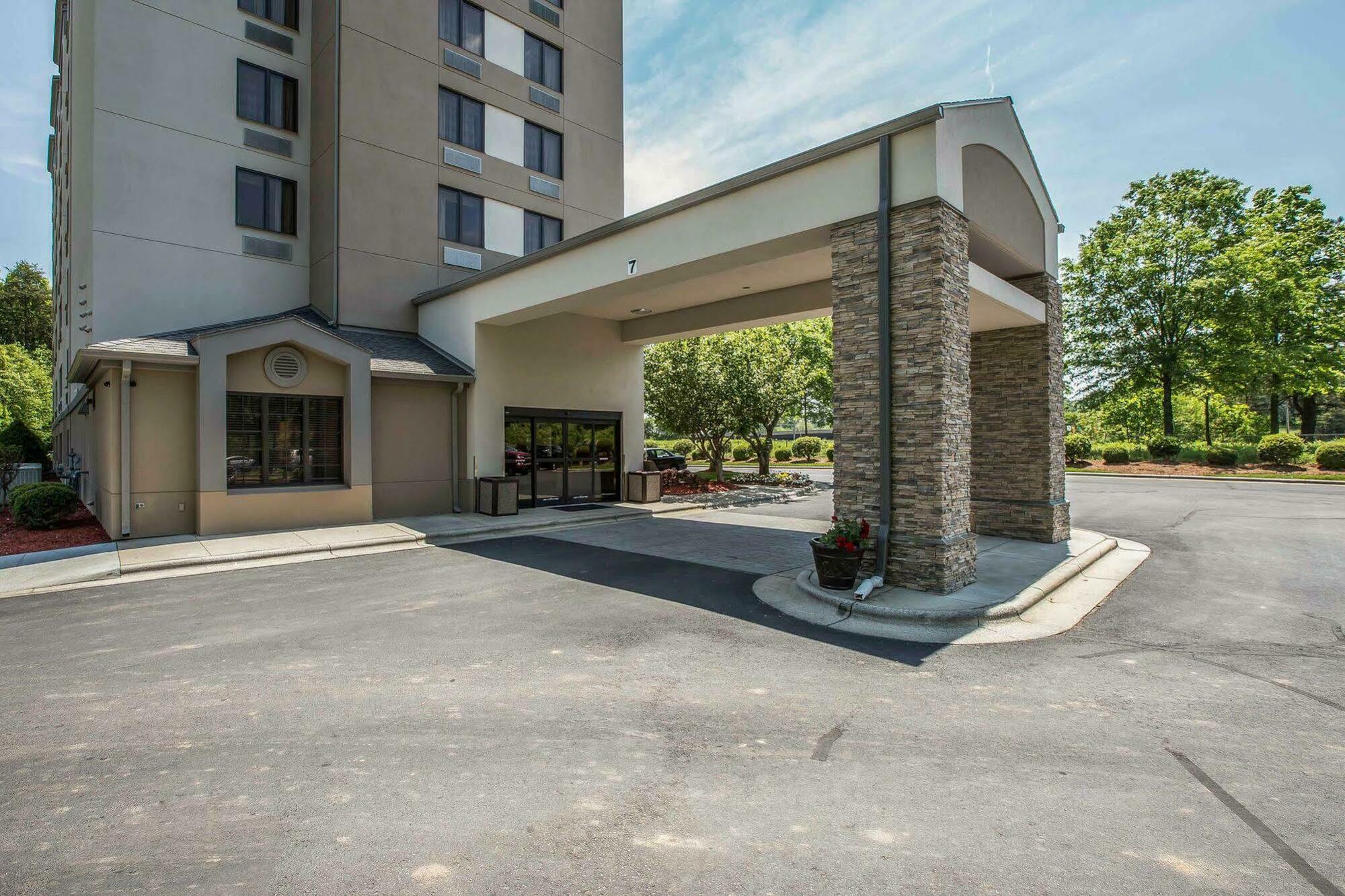 Sleep Inn Greensboro Airport Εξωτερικό φωτογραφία