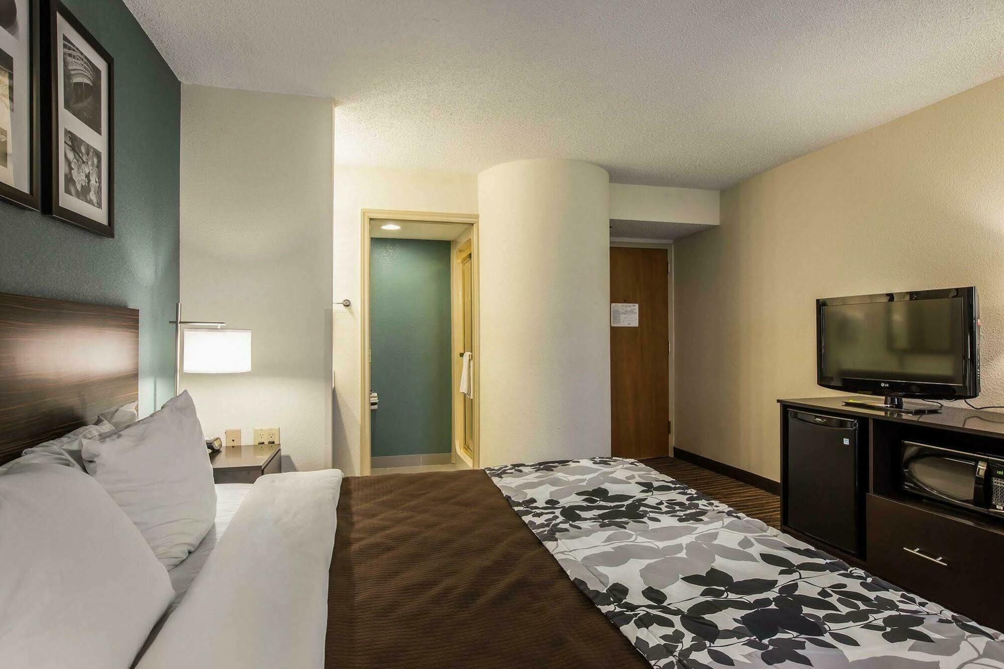 Sleep Inn Greensboro Airport Εξωτερικό φωτογραφία