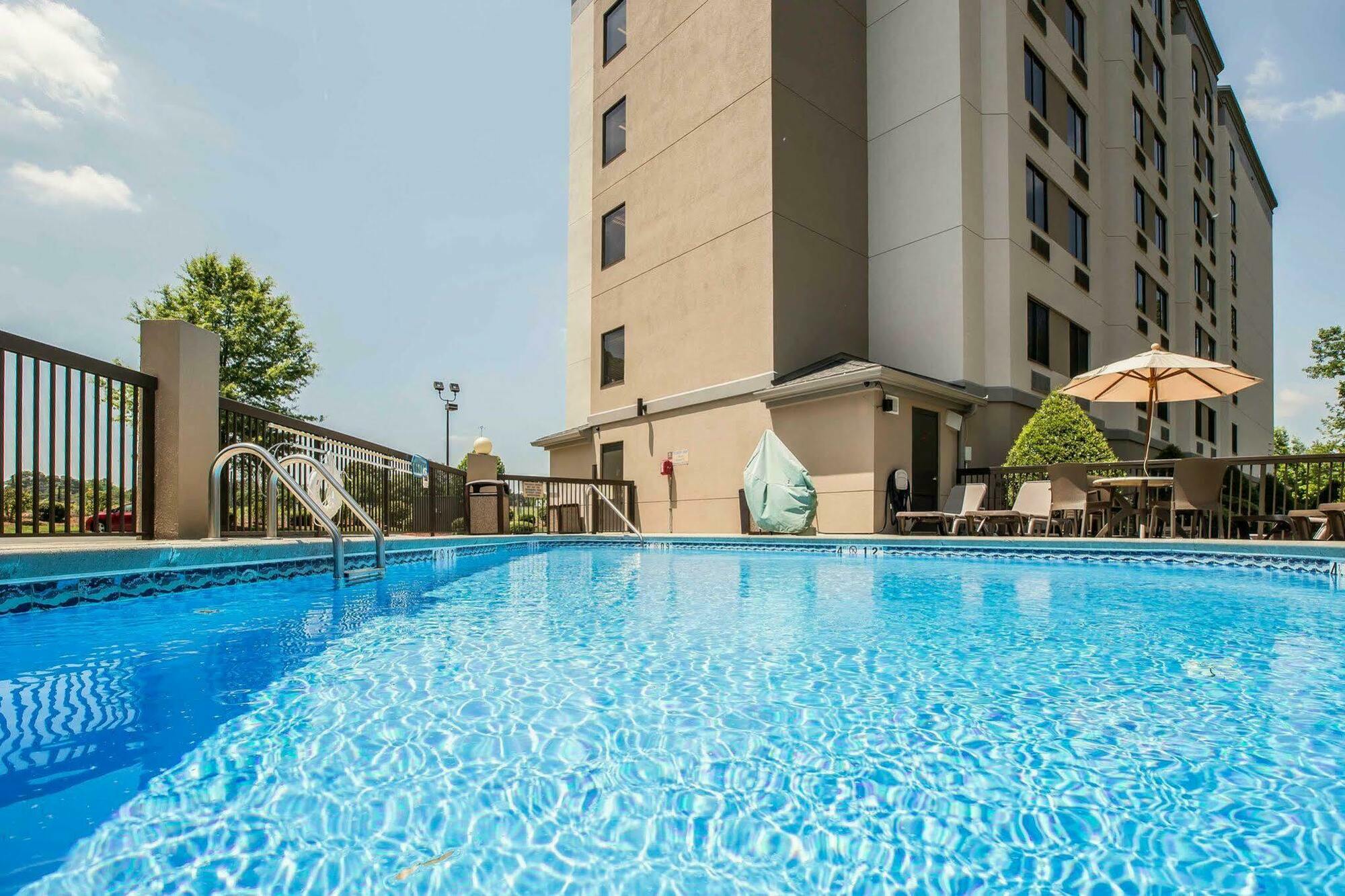 Sleep Inn Greensboro Airport Εξωτερικό φωτογραφία